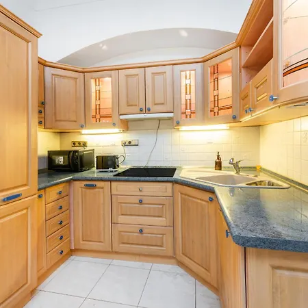 Appartement Rentero Historic - 1 *