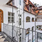 Rentero Historic - 1 Apartamento Praga